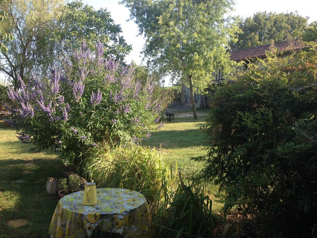 Bed and Breakfast Domaine A Marmande Berdoues Exteriér fotografie